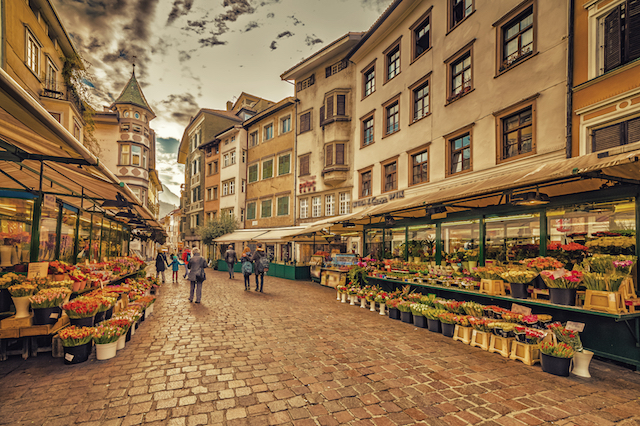 Road Trip in Bozen, Italien